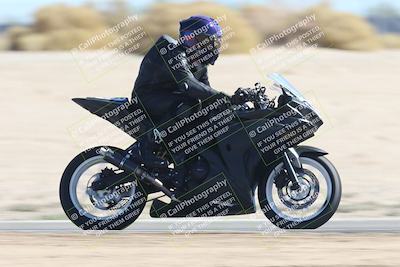 media/Oct-05-2025-CVMA (Sun) [[beeef4f201]]/Race 11-500-400(4)-350 Supersport/